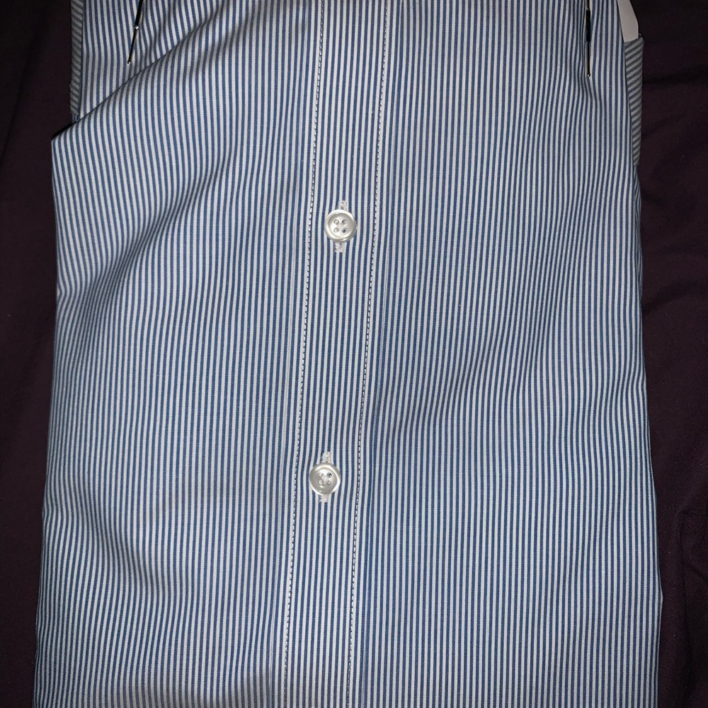 Shirt - Picture 2 of 3